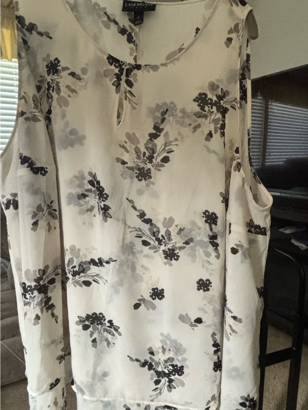 Lane Bryant Cream Floral Sleeveless Camisole